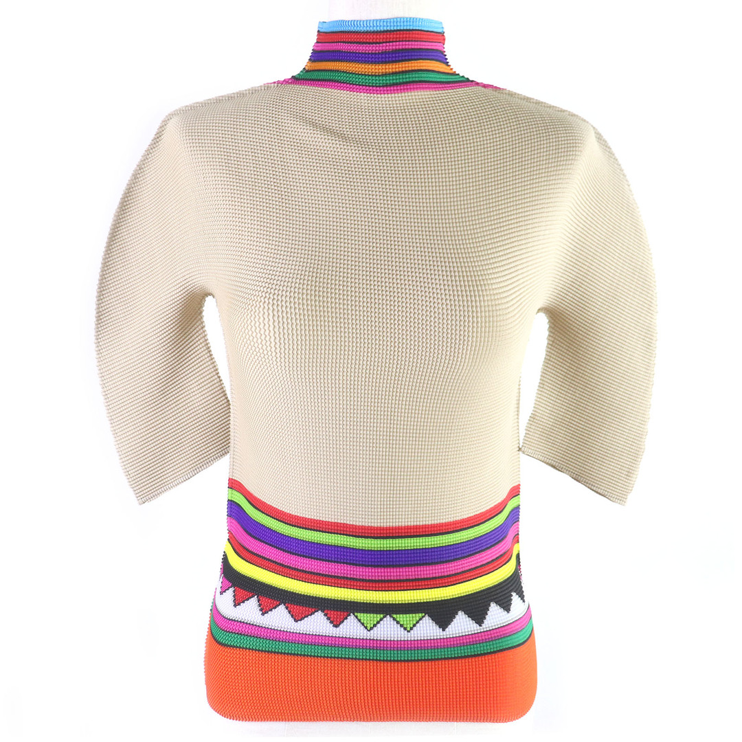 ISSEY MIYAKE - 極美品□me ISSEY MIYAKE ミー イッセイミヤケ ネイティブ柄 ハイネック プリーツトップス カットソー ベージュ系 正規品 レディース