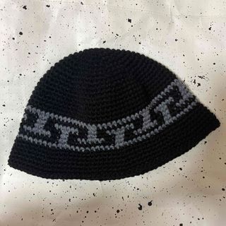 クラッシャーハット ブラック×グレー ハンドメイド(ニット帽/ビーニー)