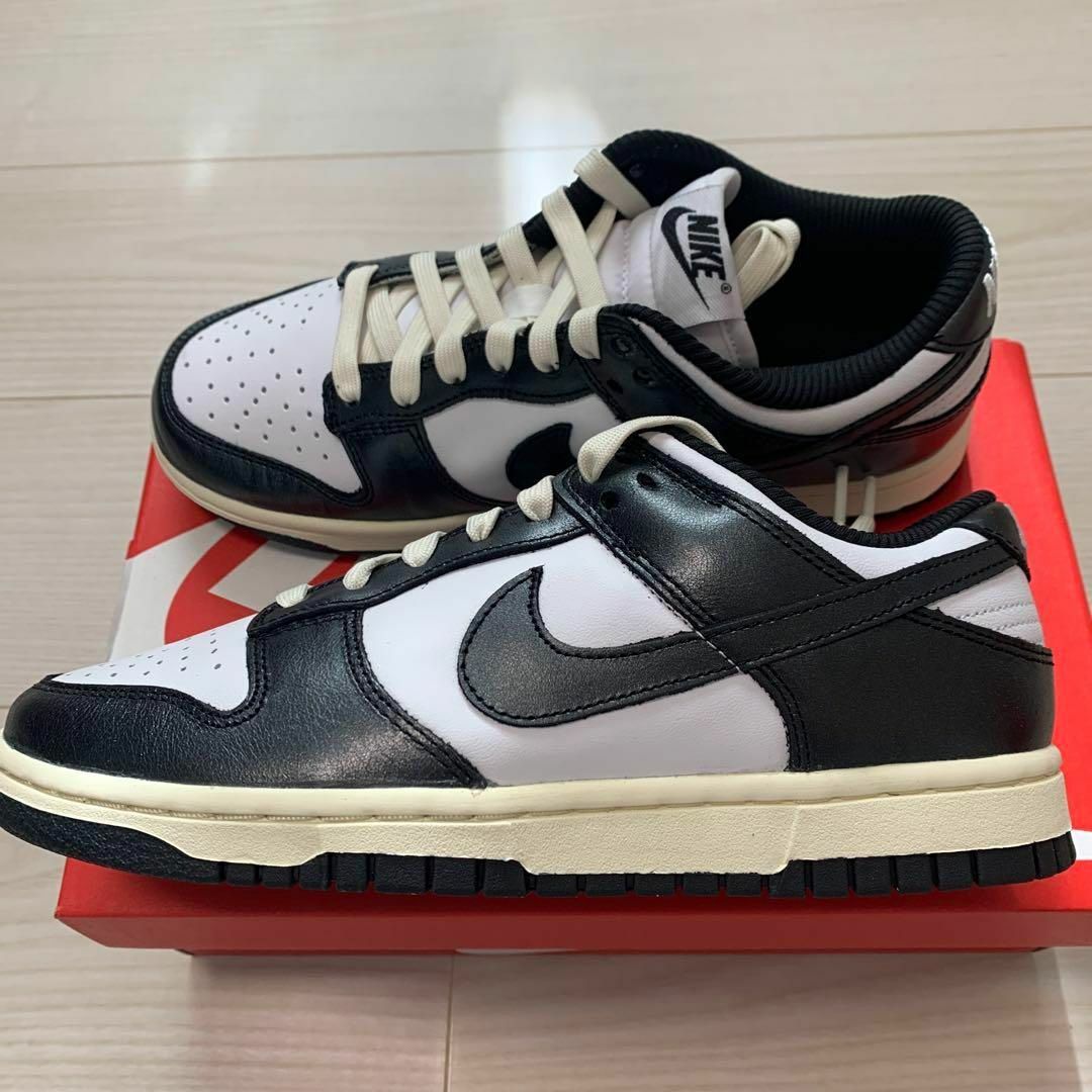 NIKE(ナイキ)のNIKE DUNK LOW PREMIUM 24cm BLACK レディースの靴/シューズ(スニーカー)の商品写真