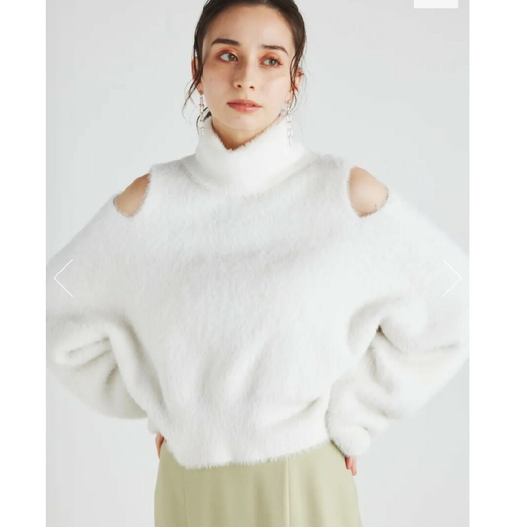 rienda(リエンダ)のrienda スリットショルダーシャギーKnit TOP(WHT)eimy レディースのトップス(ニット/セーター)の商品写真