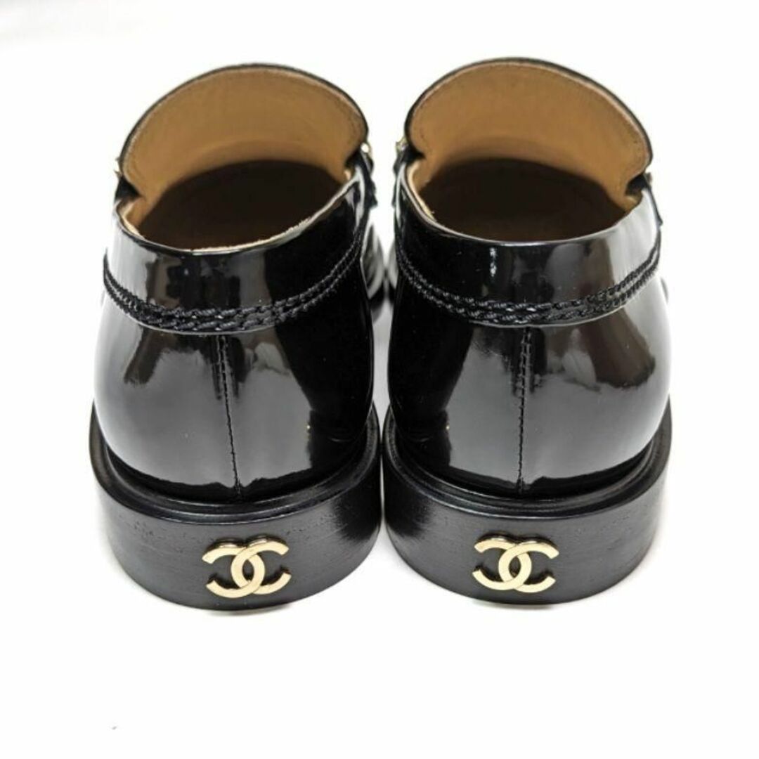CHANEL - 完売品激レア 新品そっくりさん⭐CHANEL ローファー CHANEL - 完売品激レア 新品そっくりさん⭐CHANEL ローファー