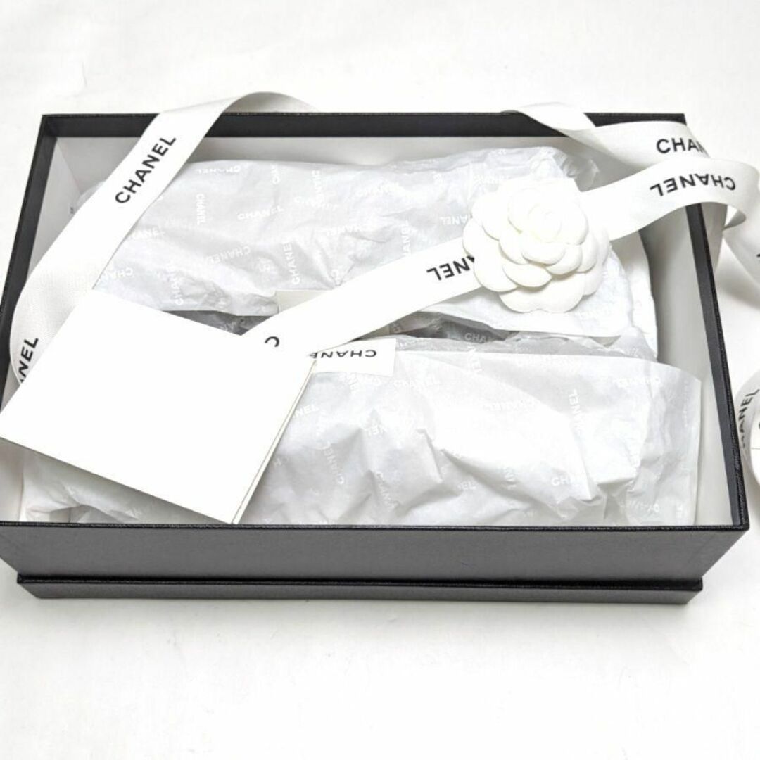 CHANEL - 完売品激レア 新品そっくりさん⭐CHANEL ローファー CHANEL - 完売品激レア 新品そっくりさん⭐CHANEL ローファー