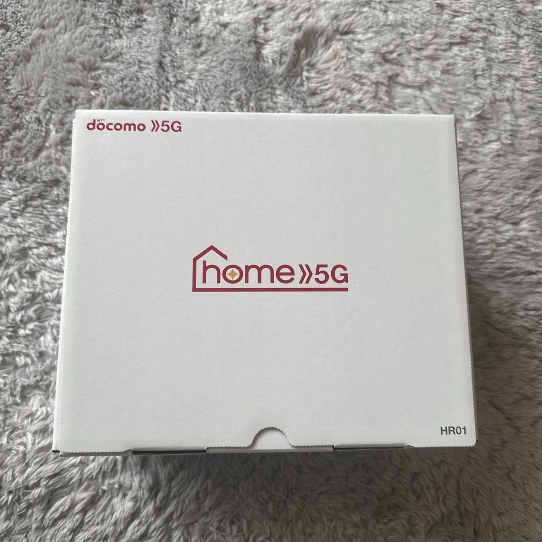NTTdocomo(エヌティティドコモ)のSHARP home 5G HR01 ダークグレー スマホ/家電/カメラのPC/タブレット(PC周辺機器)の商品写真