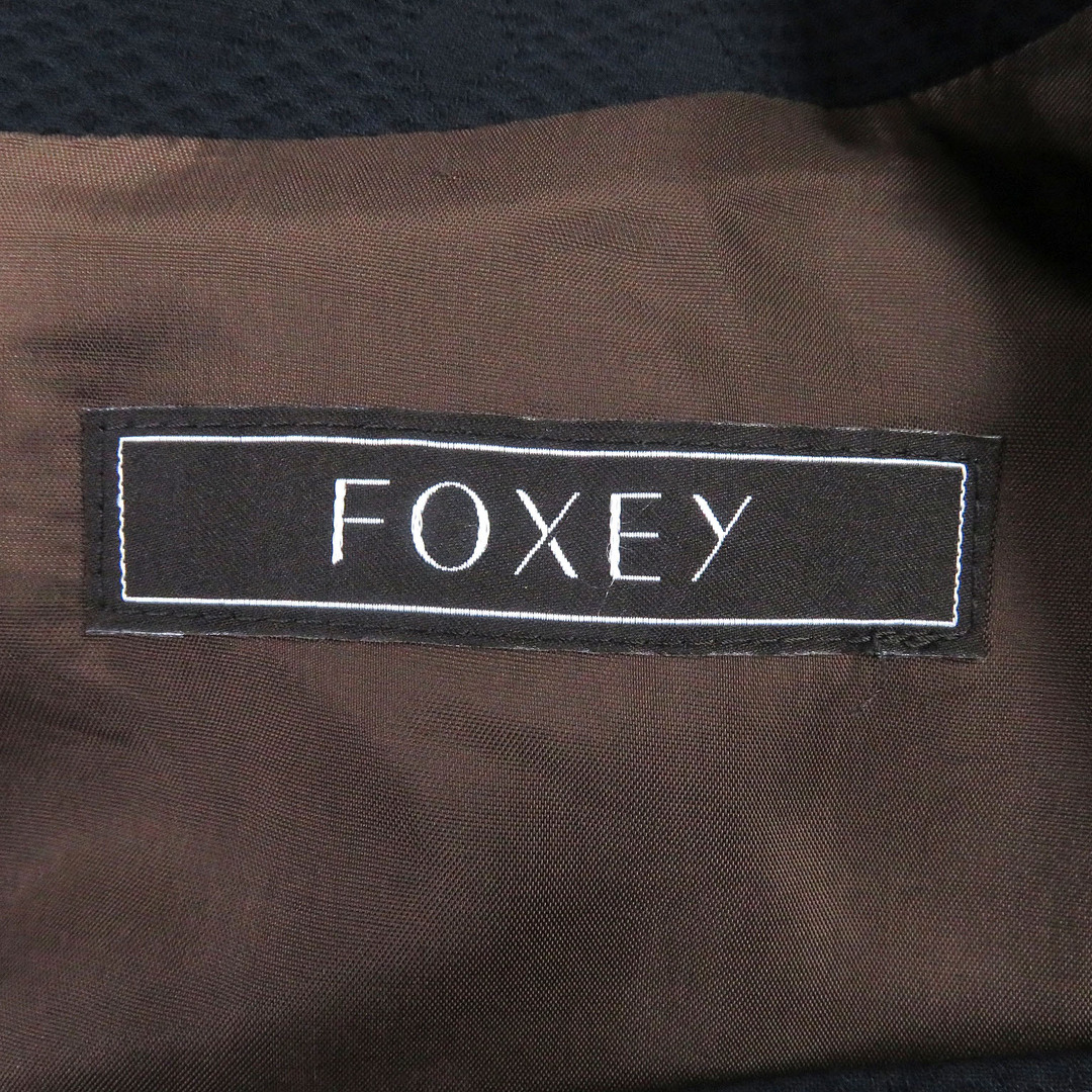 FOXEY(フォクシー)の未使用品□FOXEY フォクシー 39686 コットン100％ ダッチネック ダイヤモンド 総柄 ワンピース ドレス ダークネイビー 38 日本製 正規品 レディース レディースのワンピース(ひざ丈ワンピース)の商品写真