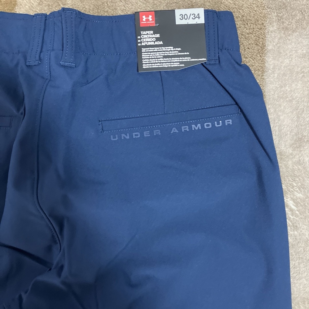 UNDER ARMOUR(アンダーアーマー)の【超お得!最終価格!UAメンズ用ゴルフパンツ スポーツ/アウトドアのゴルフ(ウエア)の商品写真