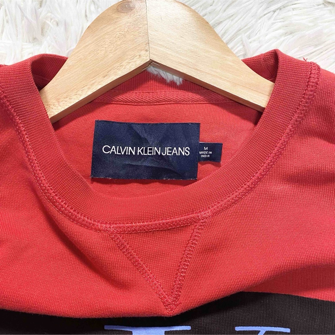 Calvin Klein(カルバンクライン)のCALVIN KLEIN JEANS トレーナー　レッド　胸ロゴ　サイズM レディースのトップス(トレーナー/スウェット)の商品写真