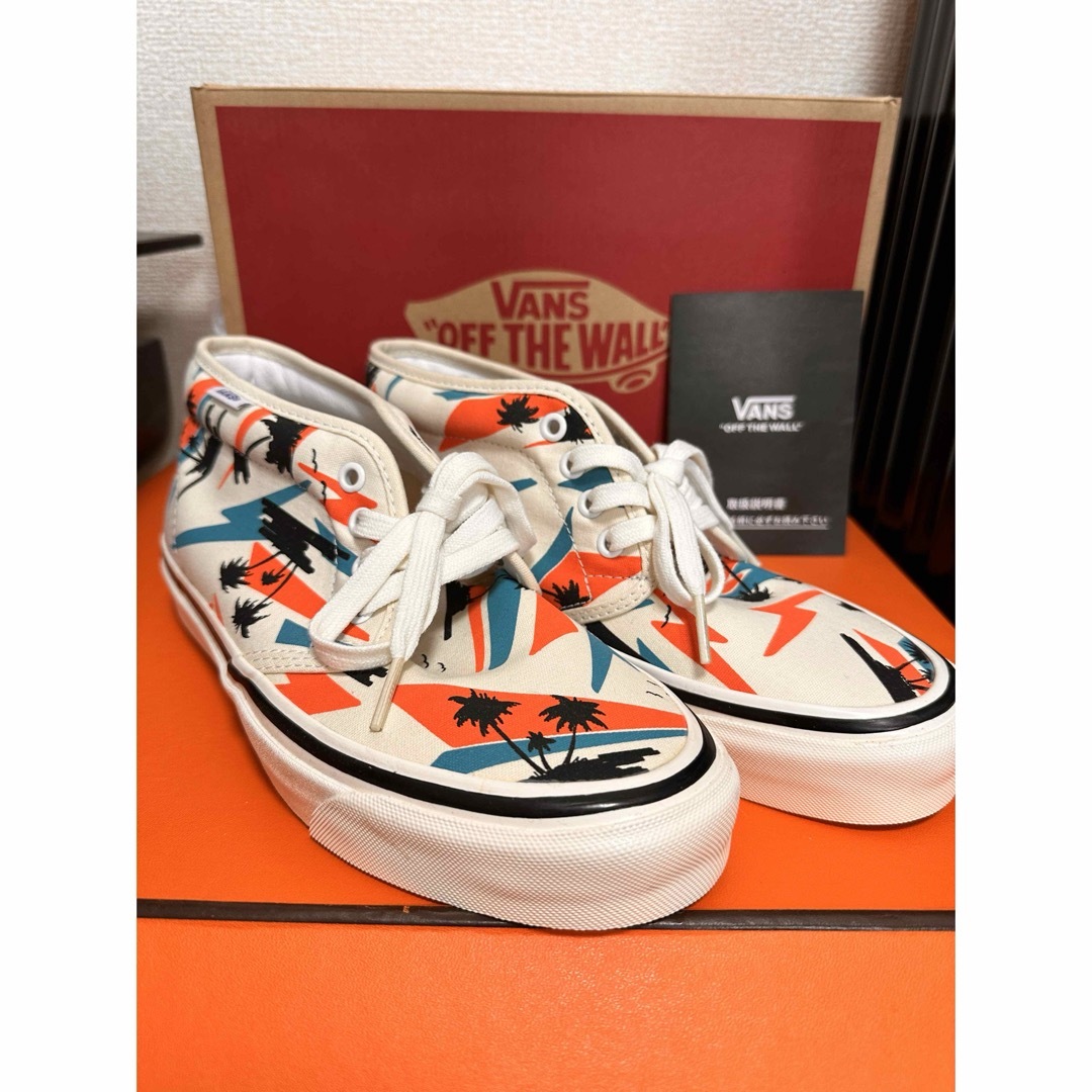 VANS(ヴァンズ)のバンズ　スニーカー　ロンハーマン　新品 メンズの靴/シューズ(スニーカー)の商品写真