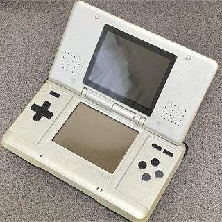 ニンテンドーDS(ニンテンドーDS)の【ジャンク】ニンテンドーDS 本体(携帯用ゲーム機本体)