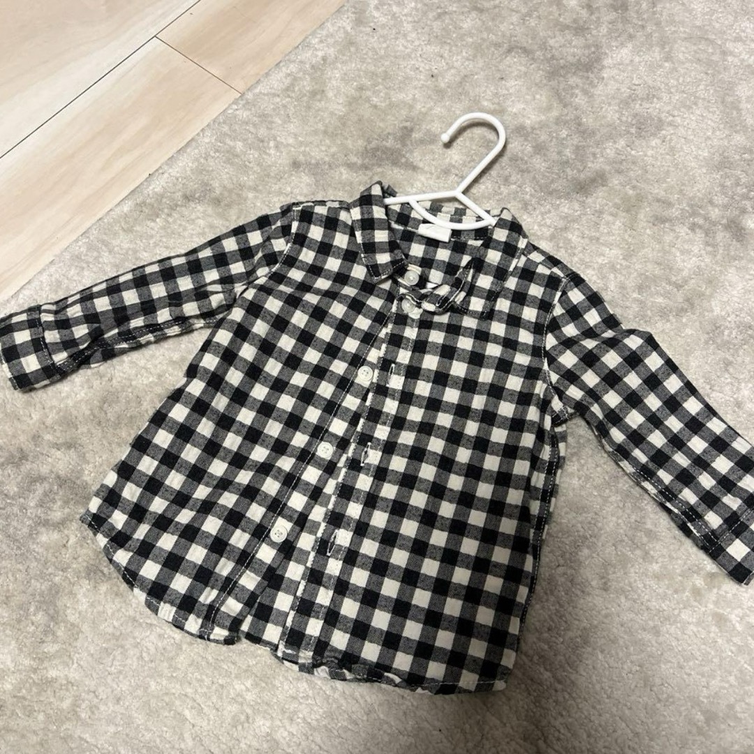 H&M ベビー服 シャツ キッズ/ベビー/マタニティのキッズ服女の子用(90cm~)(Tシャツ/カットソー)の商品写真