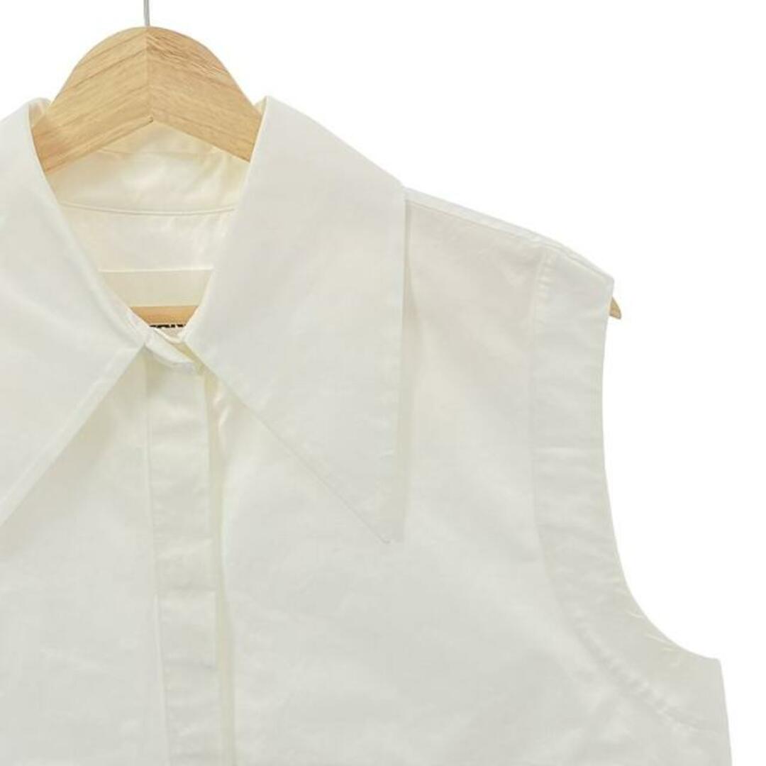 Jil Sander(ジルサンダー)のJIL SANDER / ジルサンダー | 2023SS | Sleeveless Buttoned Shirt ノースリーブシャツ | 34 | オフホワイト | レディース レディースのトップス(シャツ/ブラウス(半袖/袖なし))の商品写真