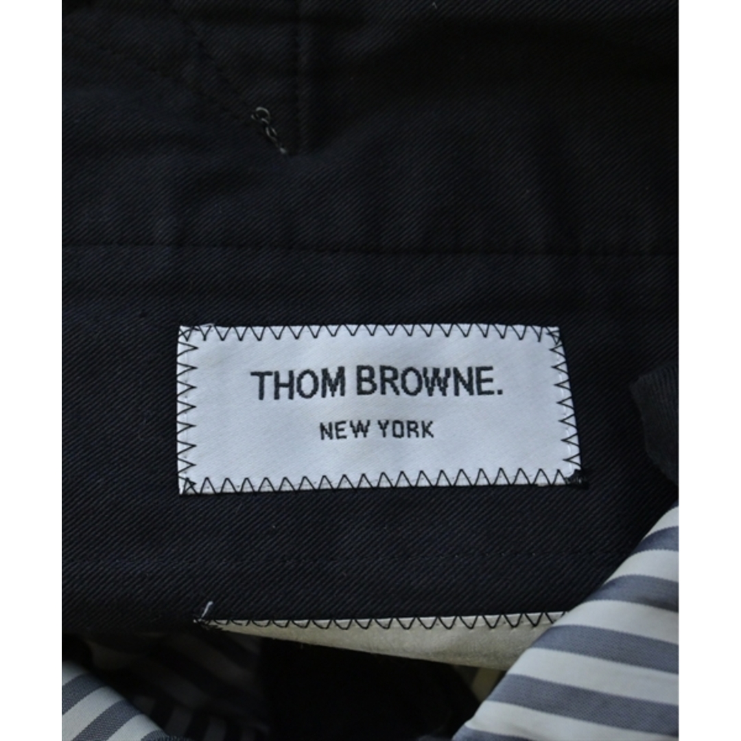 THOM BROWNE(トムブラウン)のTHOM BROWNE トムブラウン ショートパンツ -(M位) グレー 【古着】【中古】 メンズのパンツ(ショートパンツ)の商品写真