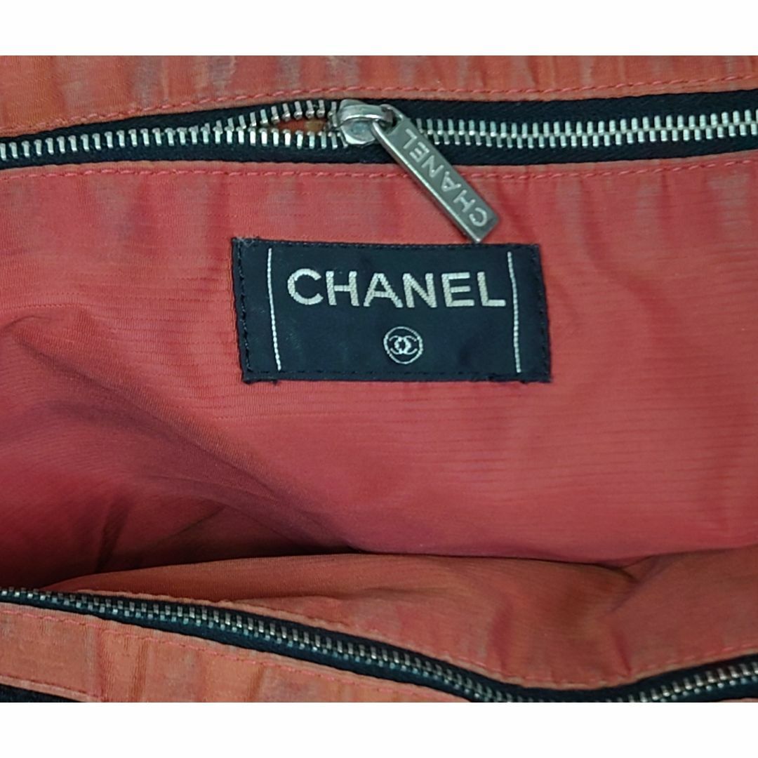 CHANEL(シャネル)のCHANEL(シャネル)トラベルライン トートMM トートバッグ/6番台 レディースのバッグ(トートバッグ)の商品写真