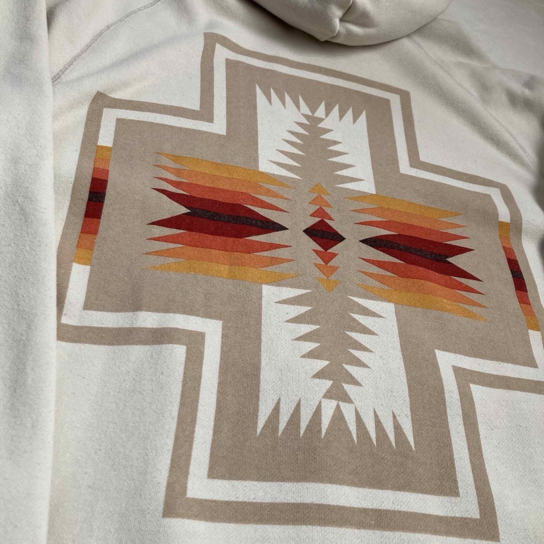 PENDLETON(ペンドルトン)のPENDLETONペンドルトン　ネイティブ柄　バックプリントパーカー　フーディー メンズのトップス(パーカー)の商品写真