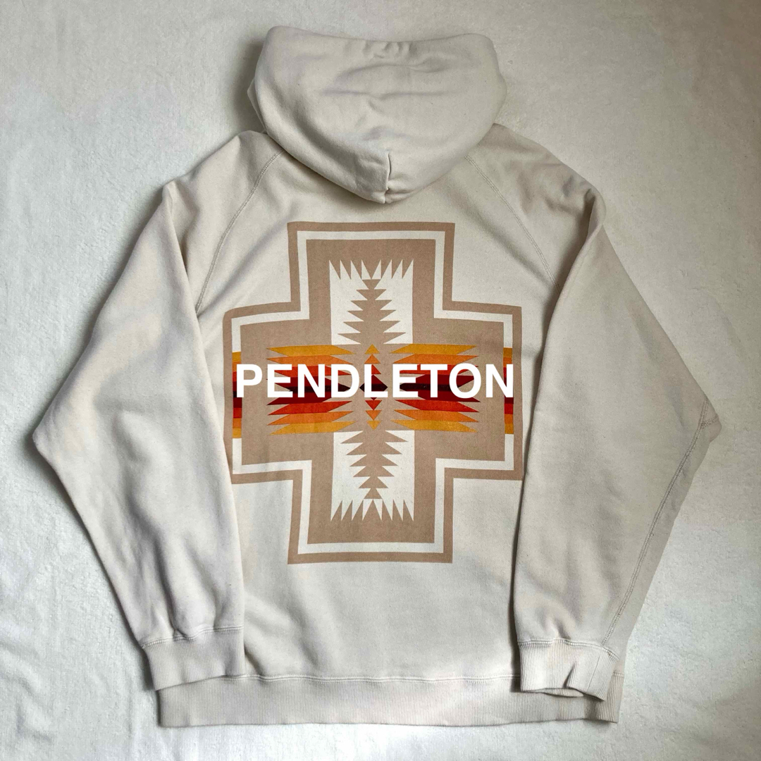 PENDLETON(ペンドルトン)のPENDLETONペンドルトン　ネイティブ柄　バックプリントパーカー　フーディー メンズのトップス(パーカー)の商品写真