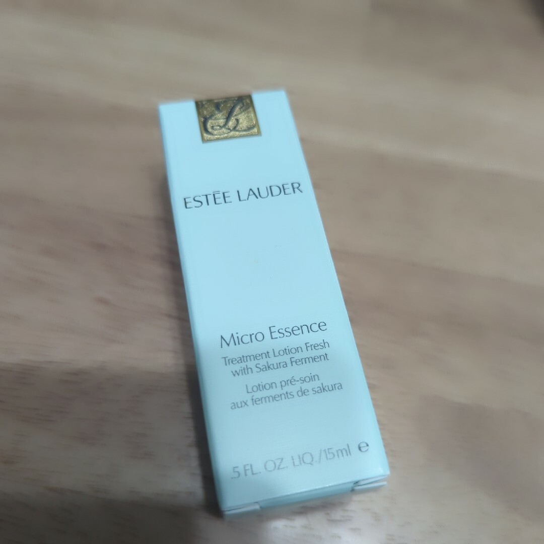 Estee Lauder(エスティローダー)のエスティローダー　マイクロ エッセンス ローション フレッシュ 15ml コスメ/美容のスキンケア/基礎化粧品(化粧水/ローション)の商品写真