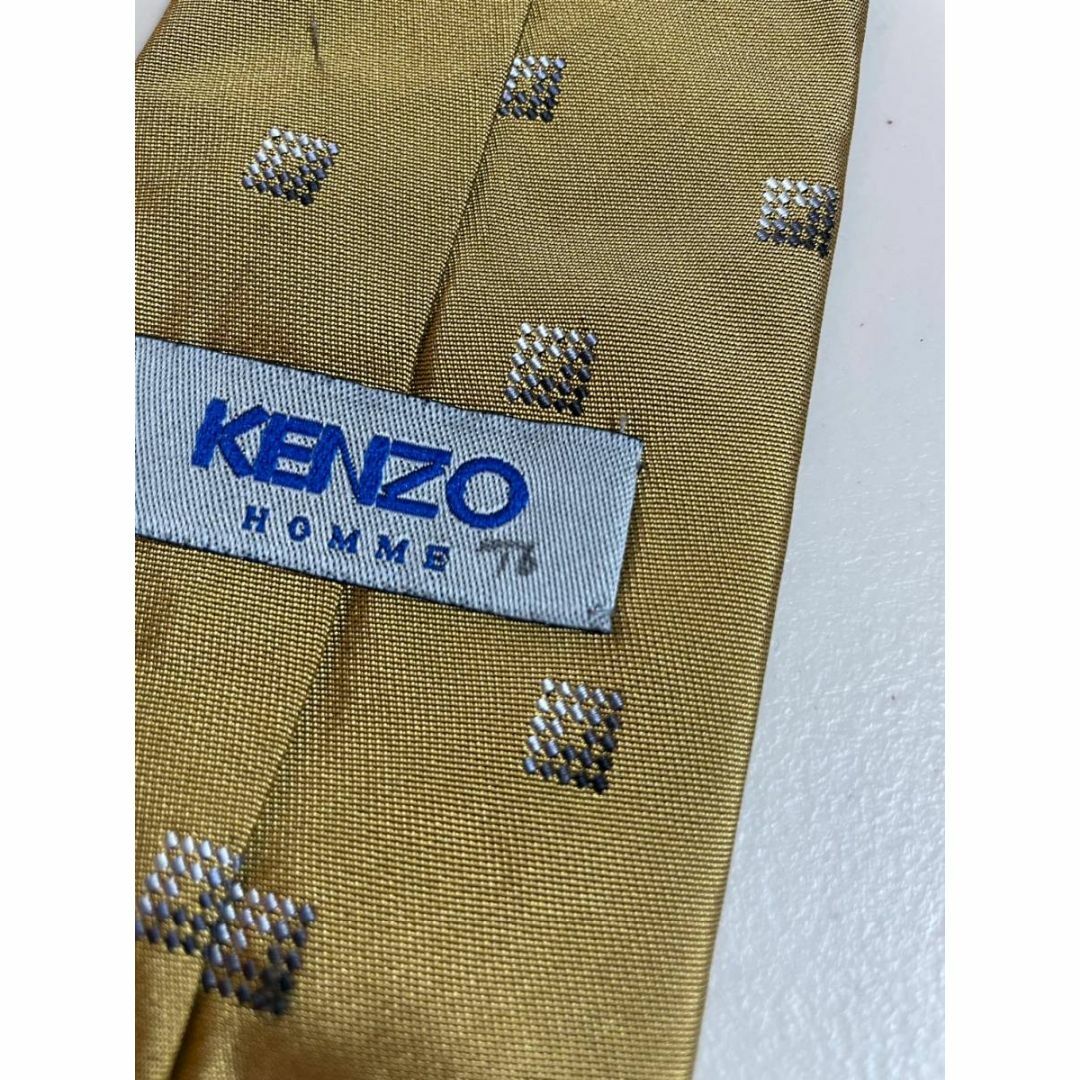 KENZO(ケンゾー)のKENZO　【総柄　ゴールド系】 USED オールド ネクタイ 古着 メンズのファッション小物(ネクタイ)の商品写真