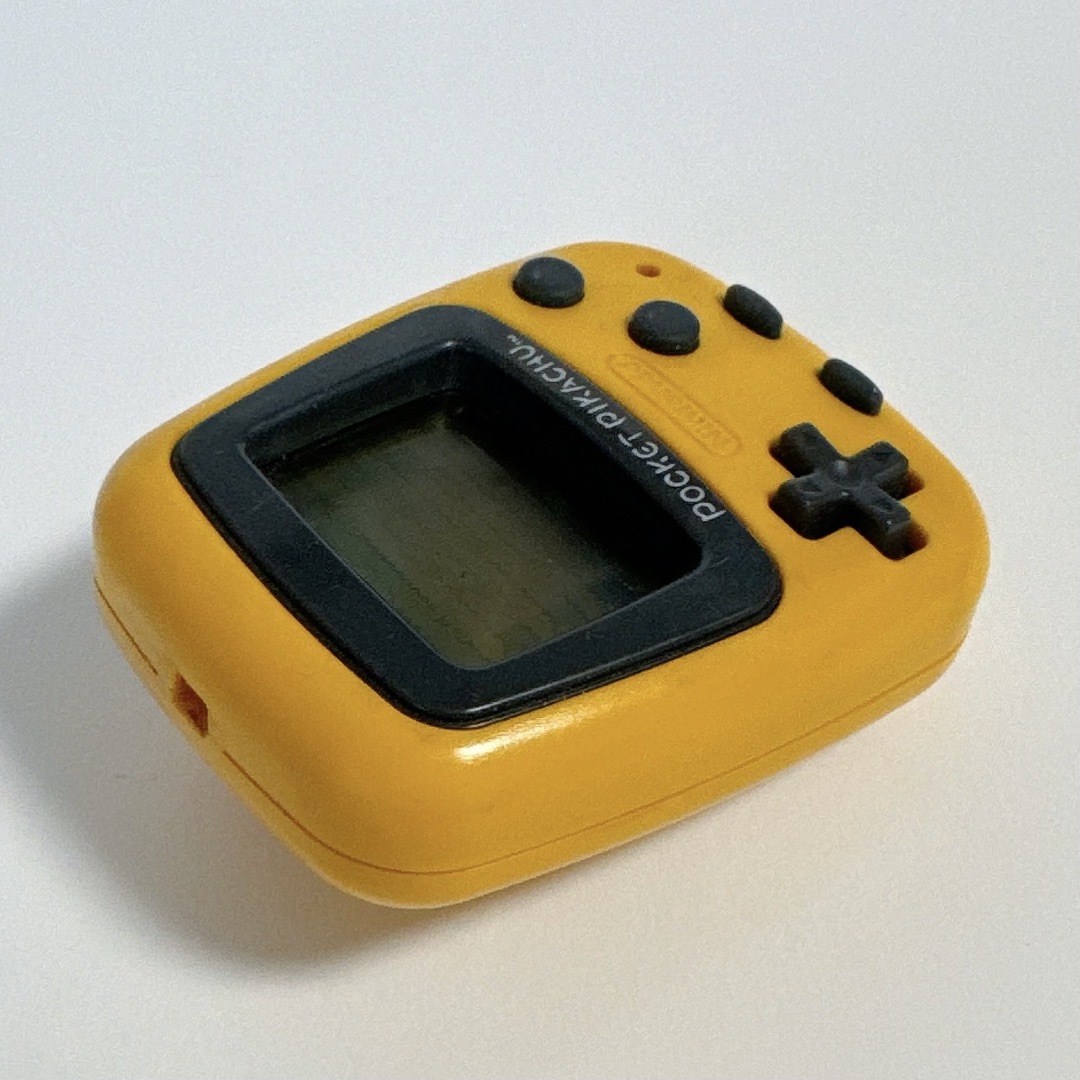 ポケモン(ポケモン)の任天堂 Nintendo ポケットピカチュウ POCKET PIKACHU エンタメ/ホビーのゲームソフト/ゲーム機本体(携帯用ゲーム機本体)の商品写真