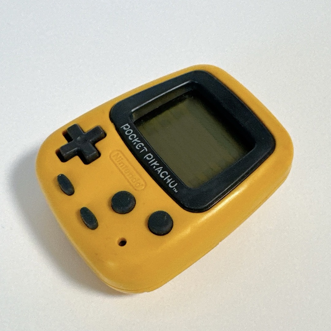 ポケモン(ポケモン)の任天堂 Nintendo ポケットピカチュウ POCKET PIKACHU エンタメ/ホビーのゲームソフト/ゲーム機本体(携帯用ゲーム機本体)の商品写真