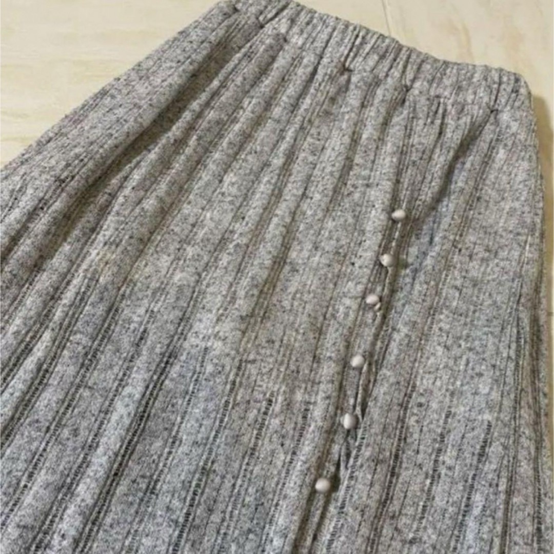 SeaRoomlynn(シールームリン)のsearoomlynn シールームリン グレー スリットロングスカート F レディースのスカート(ロングスカート)の商品写真