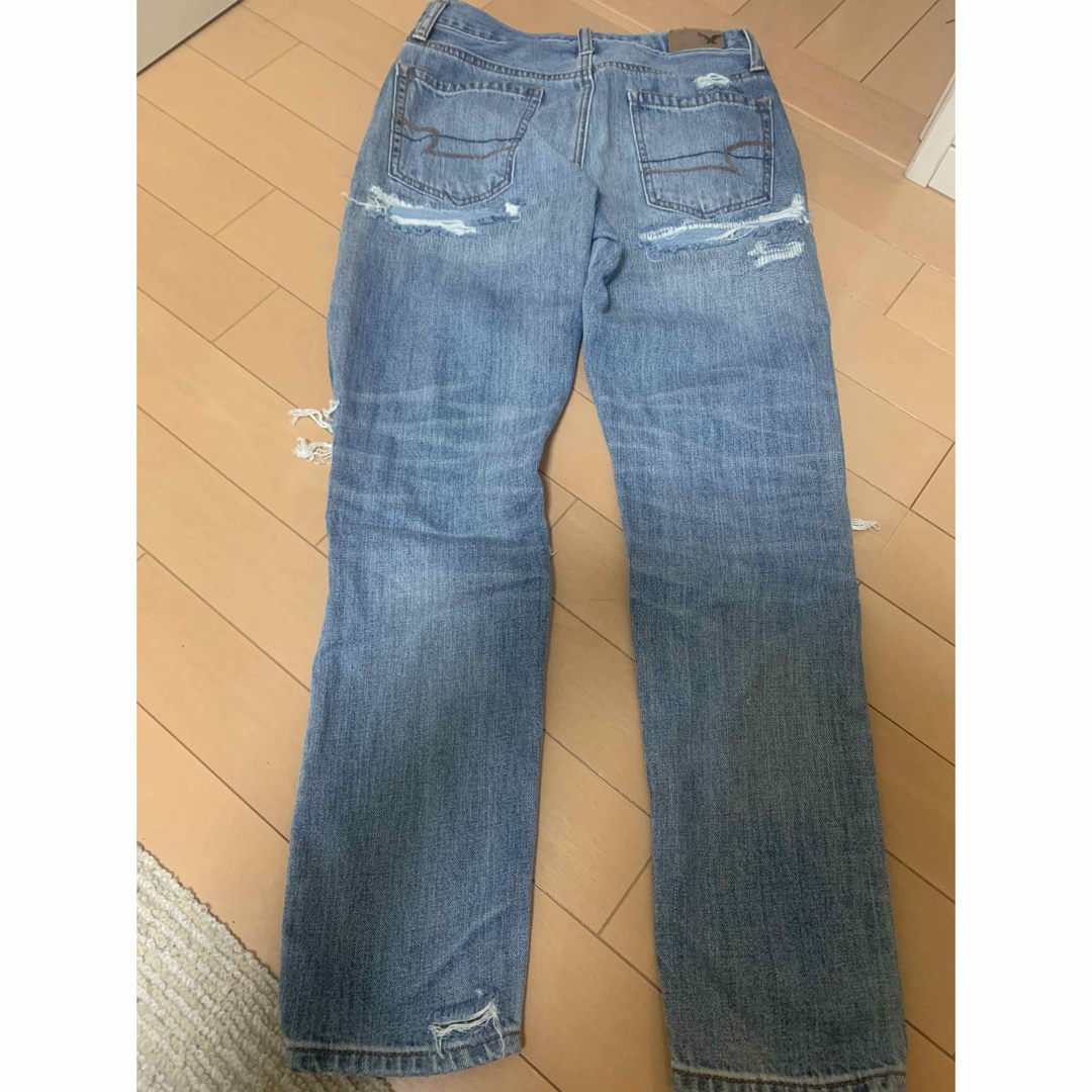 American Eagle(アメリカンイーグル)のアメリカンイーグル ダメージデニ厶 新品未使用 レディースのパンツ(デニム/ジーンズ)の商品写真