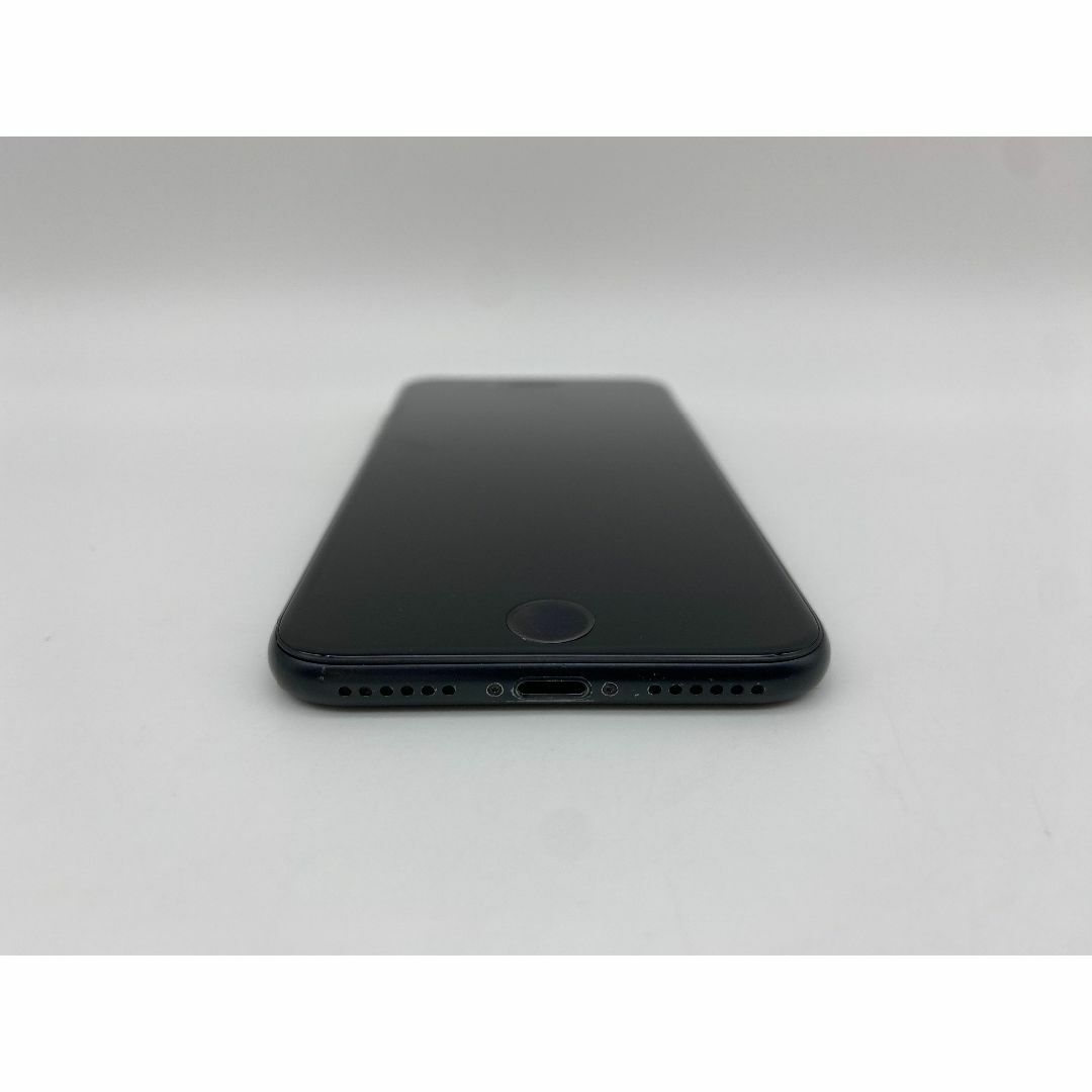 119 iPhone SE第2世代 128Gブラック/シムフリー/新品バッテリー スマホ/家電/カメラのスマートフォン/携帯電話(携帯電話本体)の商品写真