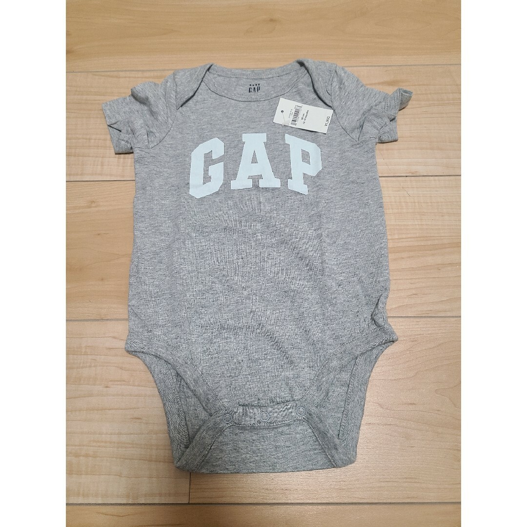 babyGAP(ベビーギャップ)のbaby GAP ロンパース キッズ/ベビー/マタニティのベビー服(~85cm)(ロンパース)の商品写真