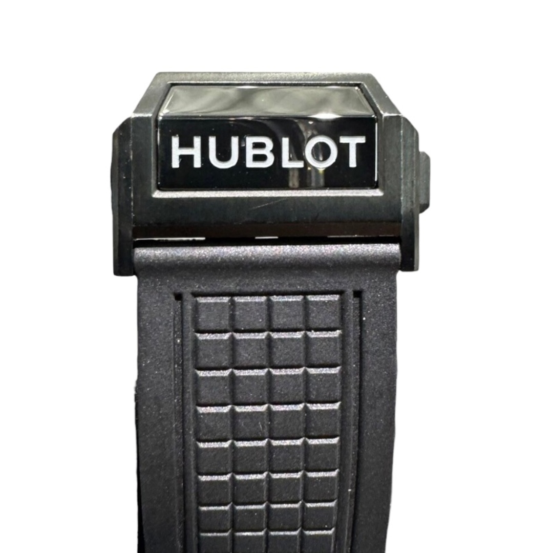 HUBLOT(ウブロ)の　ウブロ HUBLOT スクエア・バン ウニコ オールブラック 821.CX.0140.RX セラミック 自動巻き メンズ 腕時計 メンズの時計(その他)の商品写真