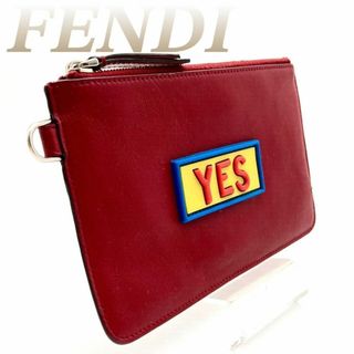 フェンディ(FENDI)のフェンディ YES ポーチ レザー レッド 60313(その他)