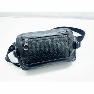 ボッテガヴェネタ(Bottega Veneta)の美品　ボッテガヴェネタ　イントレチャート　 ベルトバッグ　ボディ　ウエストバッグ(ボディーバッグ)