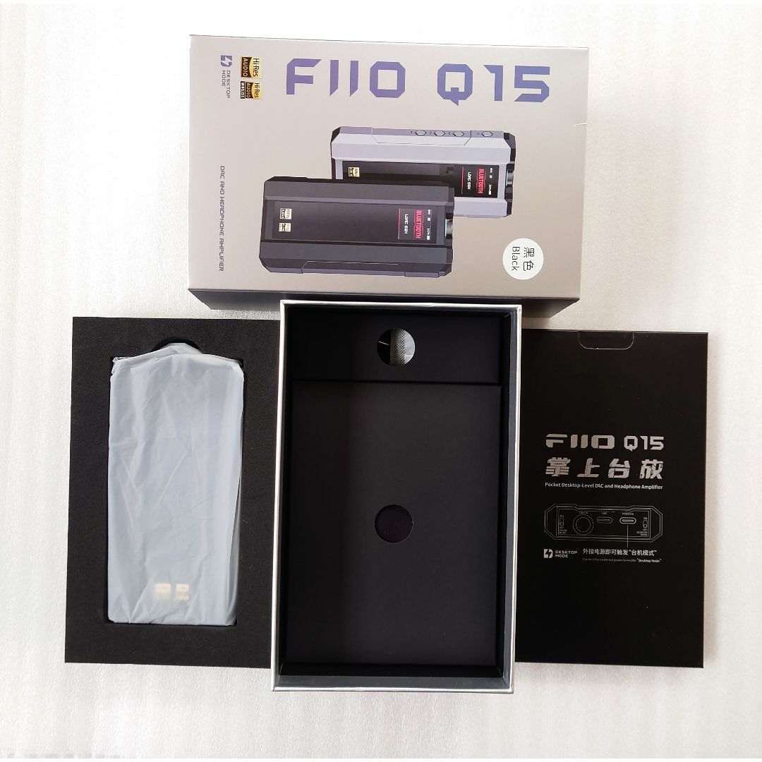 FiiO(フィーオ)のヘッドホンアンプ FiiO Q15 (純正ケース付) (ほぼ新品) スマホ/家電/カメラのオーディオ機器(アンプ)の商品写真