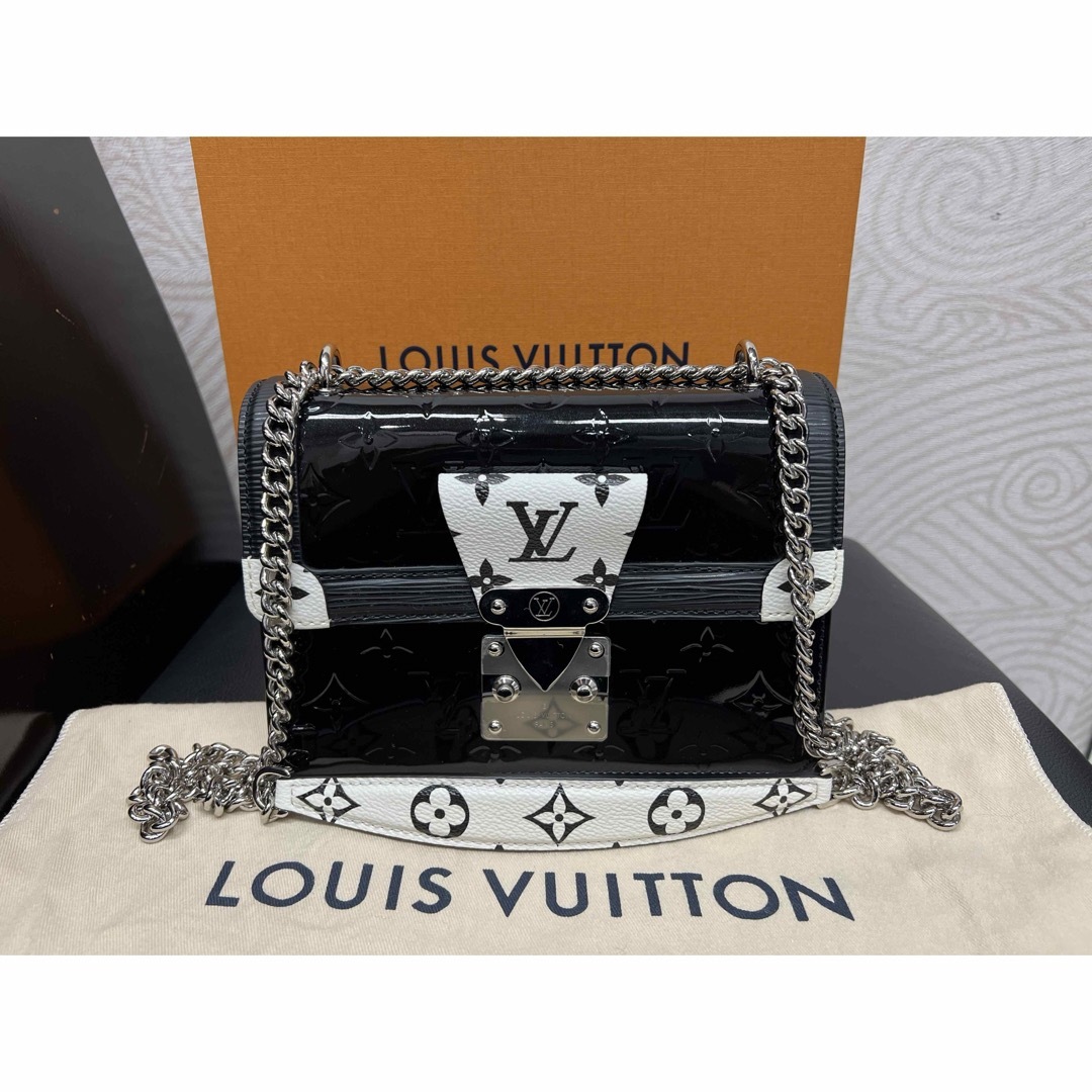 LOUIS VUITTON - ルイヴィトン☆M90445ワインウッドPM☆ヴェルニ LOUIS VUITTON - ルイヴィトン☆M90445ワインウッドPM☆ヴェルニ