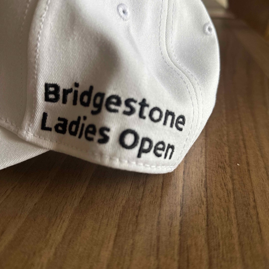 BRIDGESTONE(ブリヂストン)のブリヂストン⭐︎キャップ＆ポーチ スポーツ/アウトドアのゴルフ(その他)の商品写真
