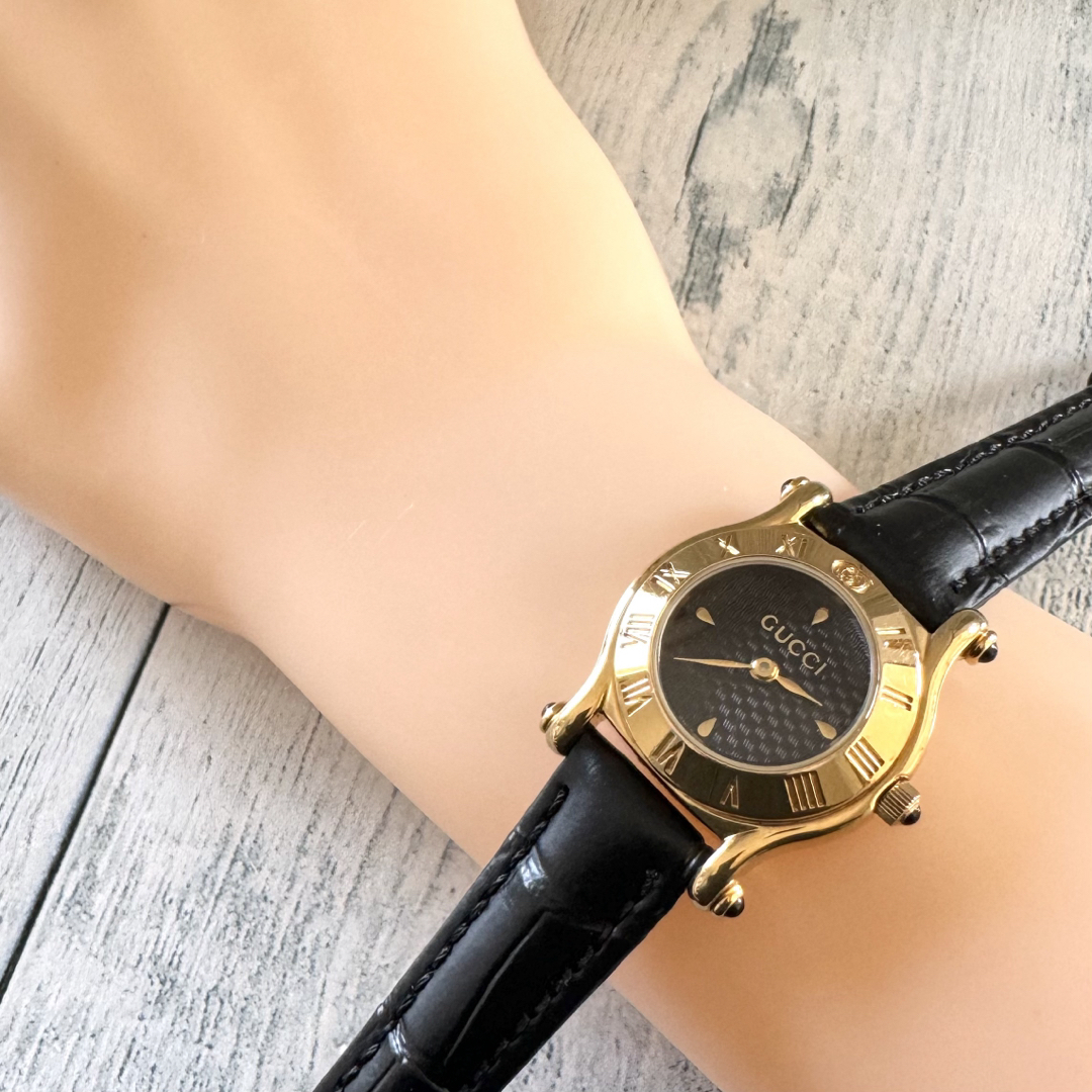 GUCCI - 【電池交換済】GUCCI グッチ 6500P 腕時計 ブラック GUCCI - 【電池交換済】GUCCI グッチ 6500P 腕時計 ブラック