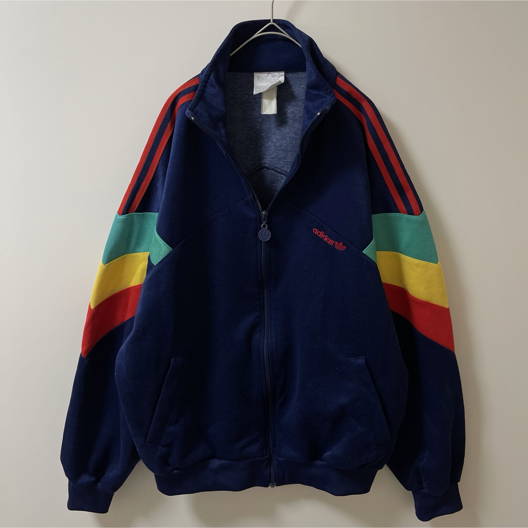 adidas - 90sゆるだぼ】アディダス刺繍トラックジャケット古着 adidas - 90sゆるだぼ】アディダス刺繍トラックジャケット古着