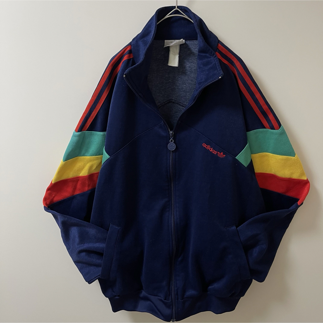 adidas - 90sゆるだぼ】アディダス刺繍トラックジャケット古着 adidas - 90sゆるだぼ】アディダス刺繍トラックジャケット古着