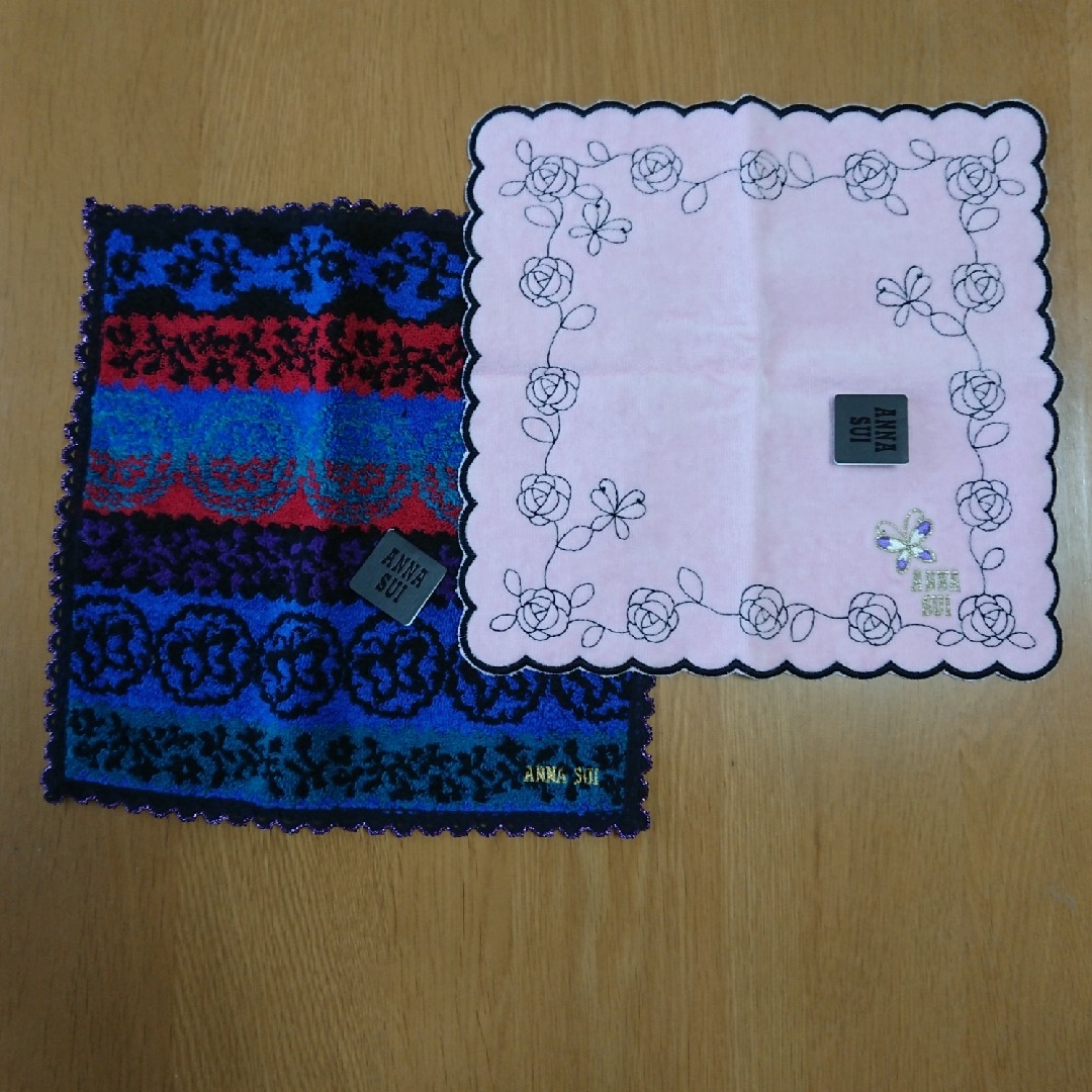 ANNA SUI(アナスイ)のANNA SUI タオルハンカチ 2枚セット レディースのファッション小物(ハンカチ)の商品写真