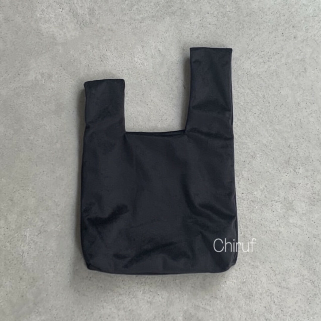 アシメ ハンドル ベロアバッグ 黒 トートバッグ 無地 韓国 ハンドバッグ レディースのバッグ(ハンドバッグ)の商品写真