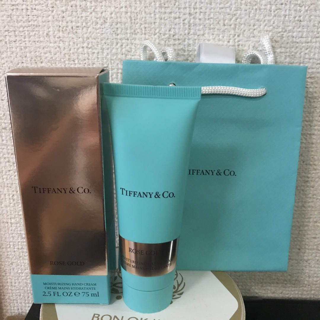 Tiffany & Co.(ティファニー)のTiffany ローズゴールドハンドクリーム コスメ/美容のコスメ/美容 その他(その他)の商品写真