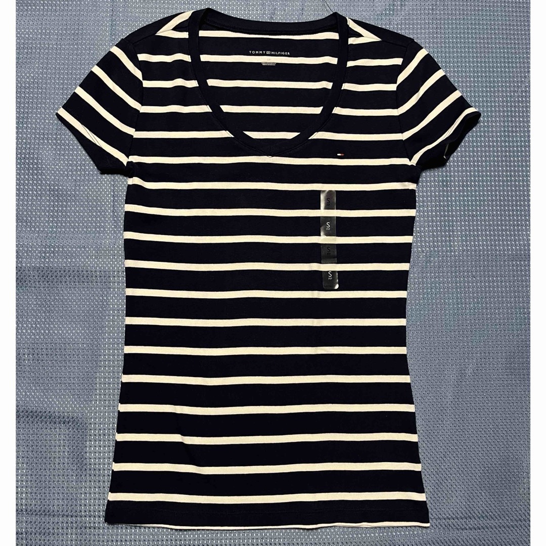 TOMMY HILFIGER(トミーヒルフィガー)のTommy Hilfiger  Tシャツ　ネイビーボーダー レディースのトップス(Tシャツ(半袖/袖なし))の商品写真