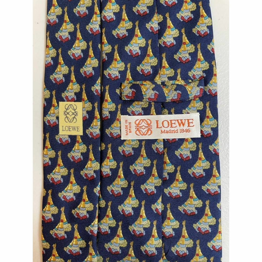 LOEWE(ロエベ)のLOEWE　【総柄　ネイビー　ブルー】 USED オールド ネクタイ 古着  メンズのファッション小物(ネクタイ)の商品写真