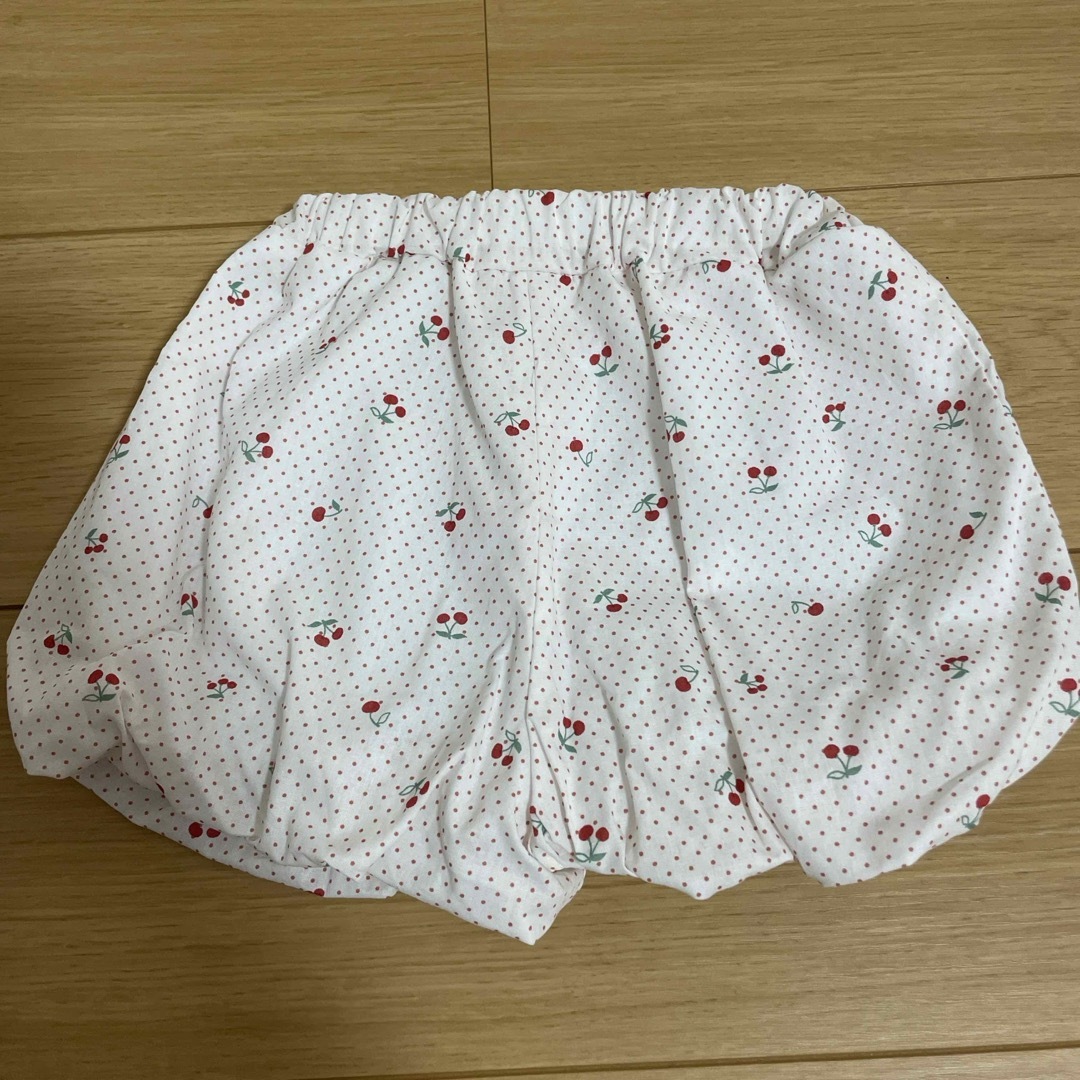 しまむら(シマムラ)のjuo チェリー柄セットアップ キッズ/ベビー/マタニティのキッズ服女の子用(90cm~)(その他)の商品写真