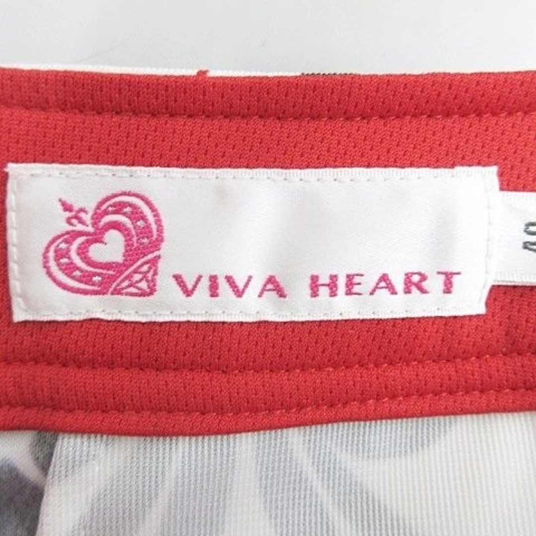 VIVA HEART(ビバハート)のビバハート ゴルフ ショートパンツ キュロット 総柄 白 黒 ホワイト 40 スポーツ/アウトドアのゴルフ(ウエア)の商品写真