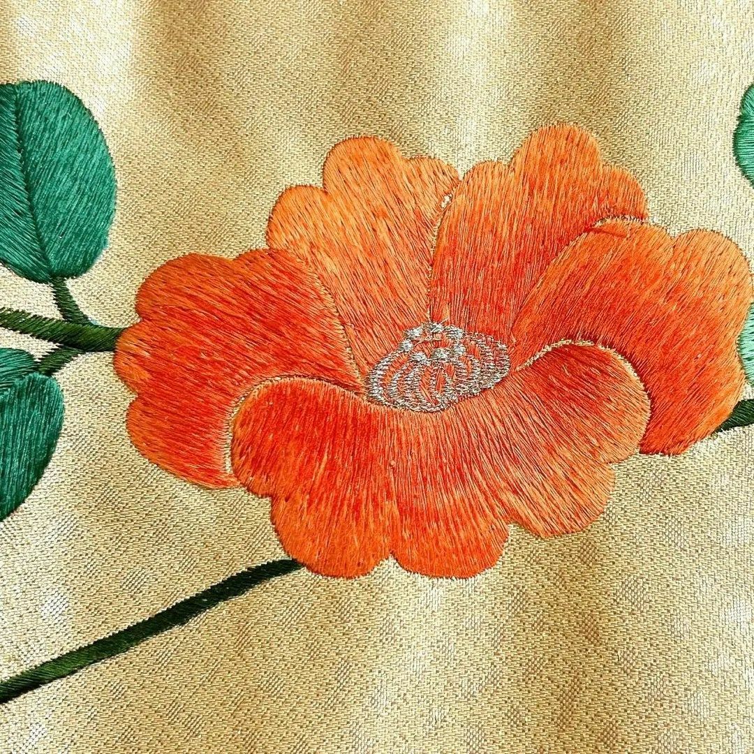 名古屋帯　刺繍　花模様　着物　023w レディースの水着/浴衣(その他)の商品写真