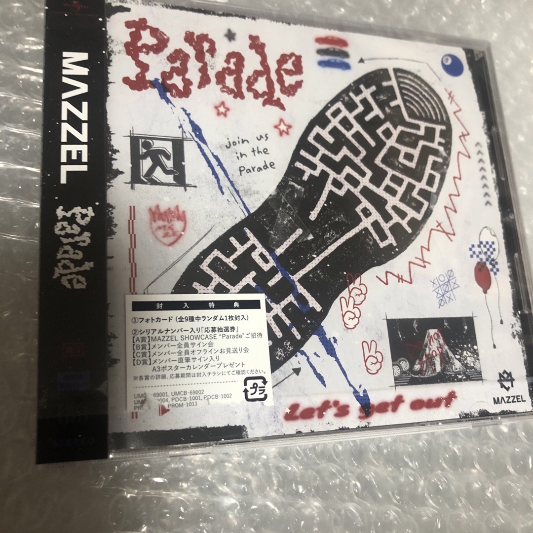 MAZZEL Parade（通常盤初回プレス） エンタメ/ホビーのCD(ポップス/ロック(邦楽))の商品写真