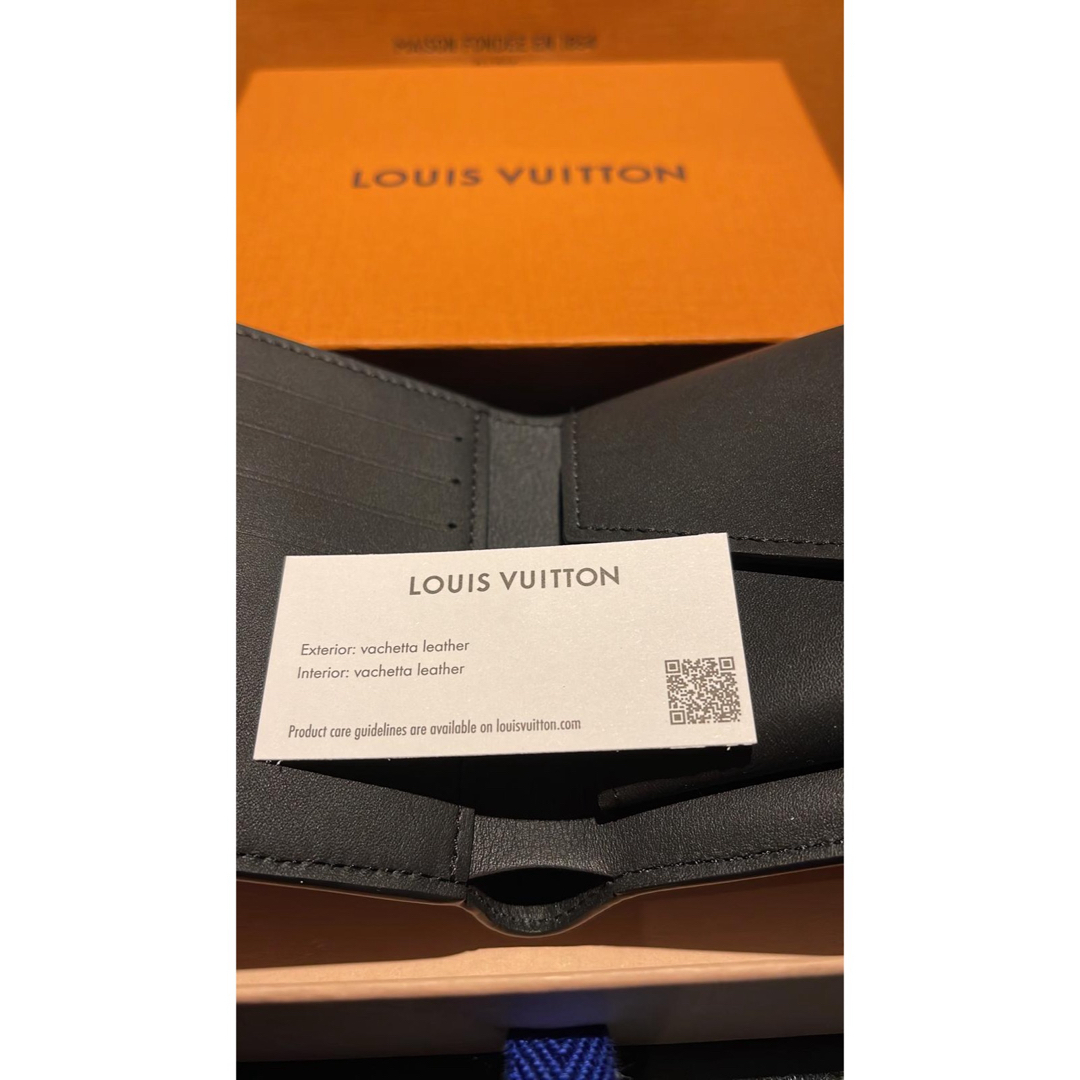 LOUIS VUITTON(ルイヴィトン)のルイヴィトンLOUIS VUITTON アエログラム ポルトフォイユ マルコ メンズのファッション小物(折り財布)の商品写真