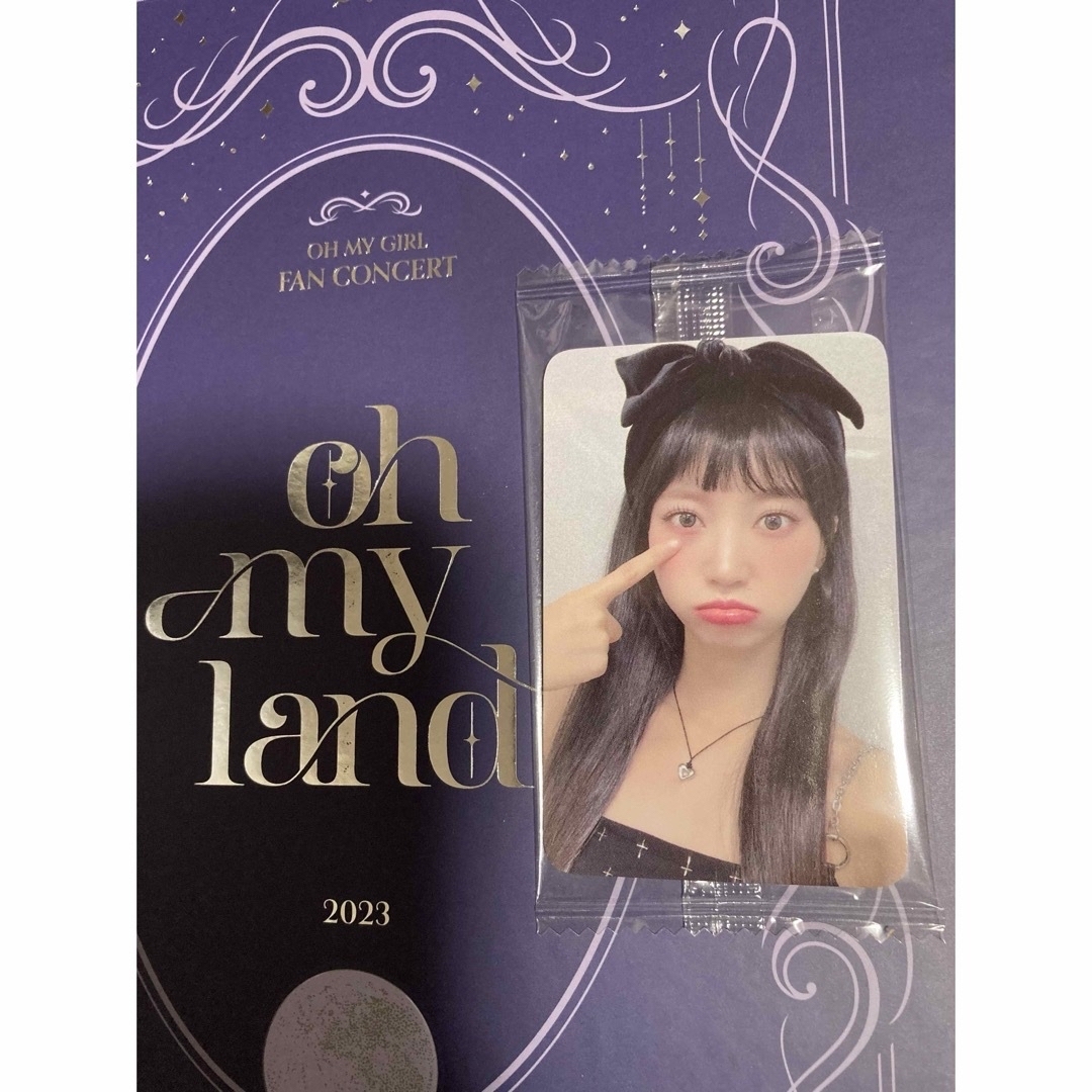 Ktown4u限定特典OH MY GIRL／Oh my landトレカ【ユビン】 エンタメ/ホビーのタレントグッズ(アイドルグッズ)の商品写真