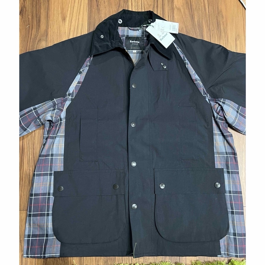 Barbour(バーブァー)の別注　新品BARBOUR×YOKE BROKEN BEAUFORT ヨーク M メンズのジャケット/アウター(ブルゾン)の商品写真