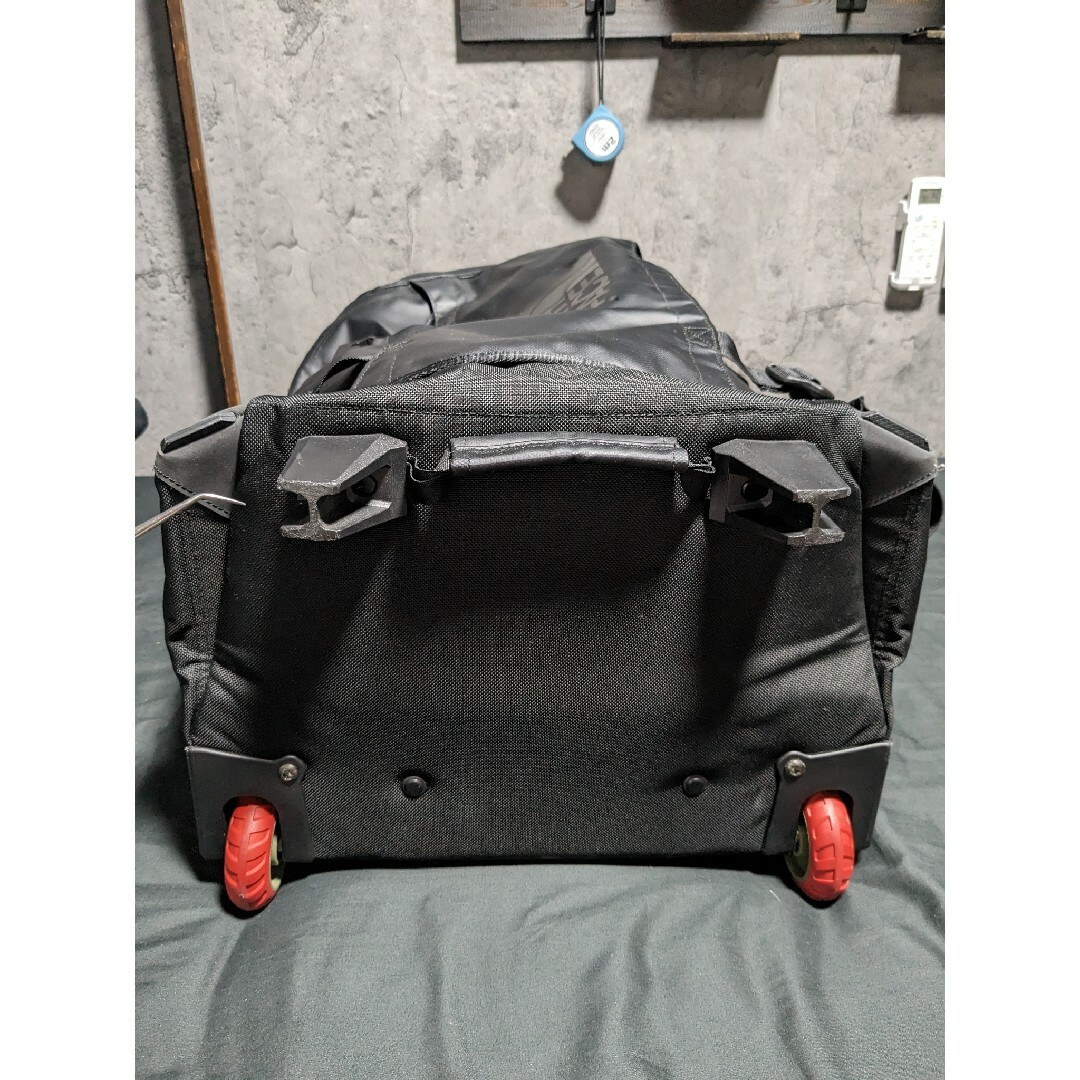 THE NORTH FACE(ザノースフェイス)の入手困難品 大人気 ノースフェイス ローリングサンダー ブラック系 USA企画 メンズのバッグ(トラベルバッグ/スーツケース)の商品写真