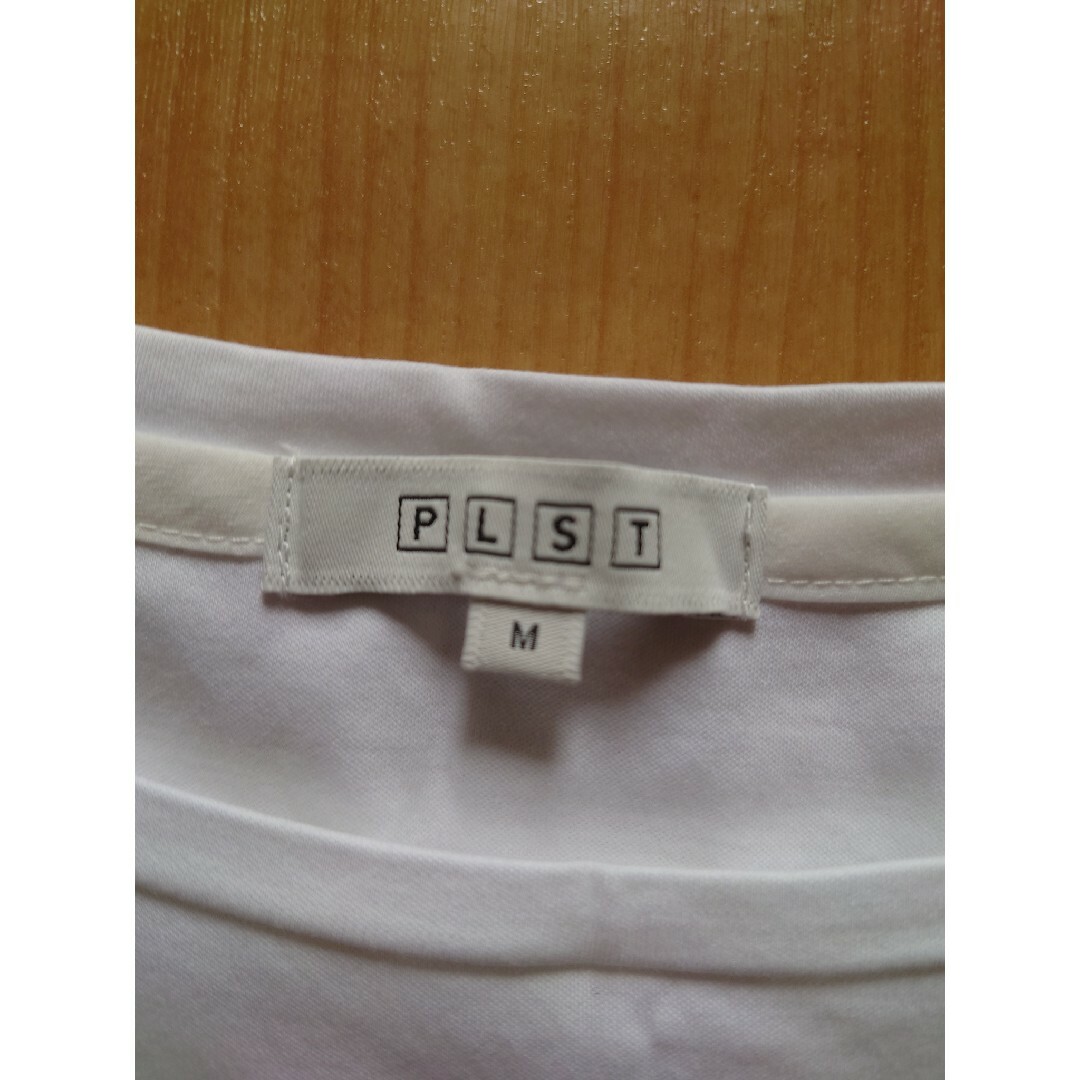 PLST(プラステ)のPLST　ホワイト　Ｍ　ロンT　重ね着 レディースのトップス(Tシャツ(長袖/七分))の商品写真