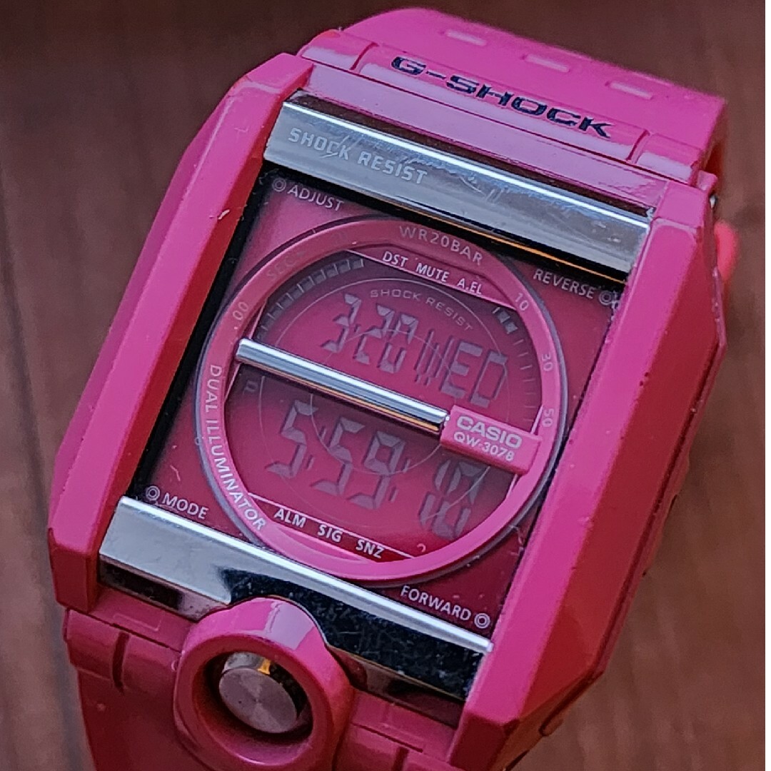 G-SHOCK(ジーショック)の【電池新品】G-SHOCK Baby-G ラバーズコレクション G-8100L メンズの時計(腕時計(デジタル))の商品写真